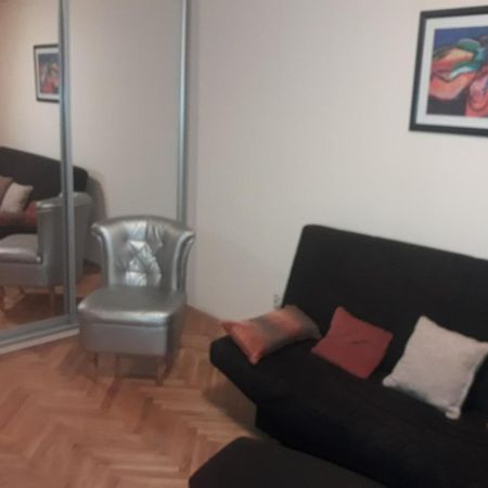 Apartment Loti Belgrade Extérieur photo
